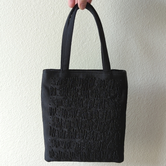 Liz Claiborne Handbags - Liz Claiborne Y2K Vintage Lightweight Dainty Beaded Mini Square Handbag Black
